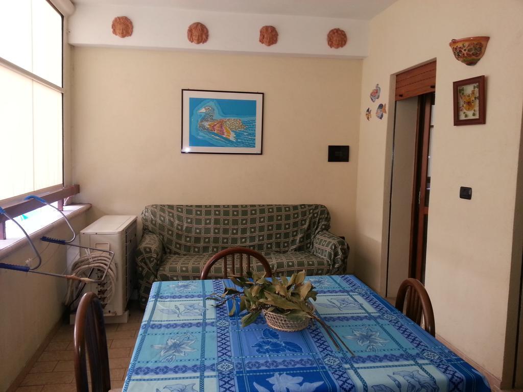 Reggio Central House Low Cost Per 4 Reggio di Calabria Buitenkant foto
