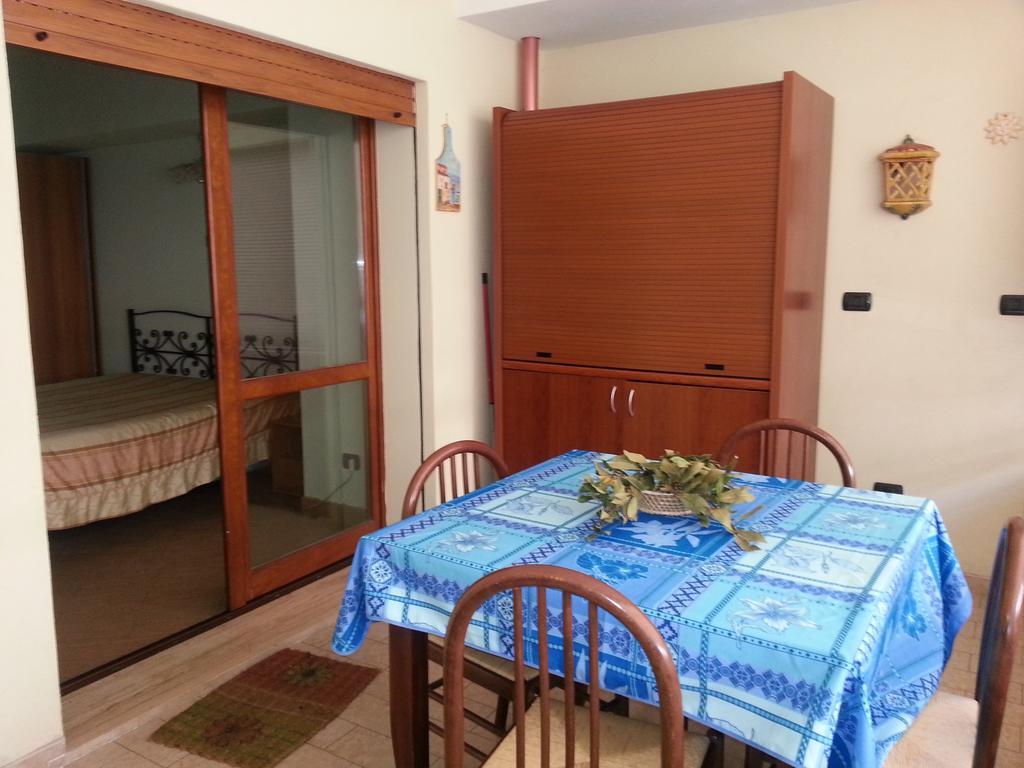 Reggio Central House Low Cost Per 4 Reggio di Calabria Buitenkant foto