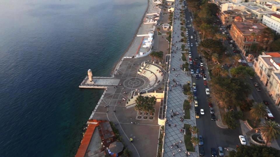 Reggio Central House Low Cost Per 4 Reggio di Calabria Buitenkant foto