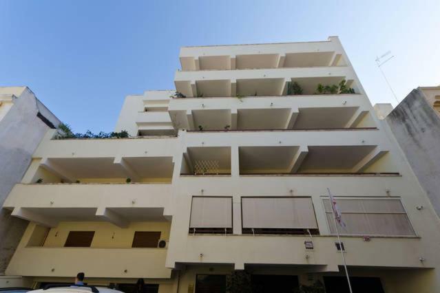 Reggio Central House Low Cost Per 4 Reggio di Calabria Buitenkant foto